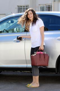 Emmy Rossum feet photo thumbnail