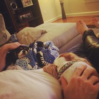 Julianne Hough feet photo thumbnail