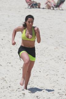 Anitta feet photo thumbnail