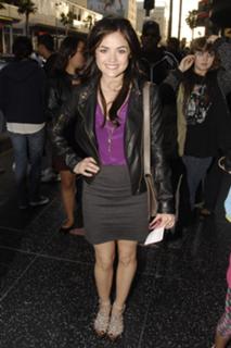 Lucy Hale feet photo 4