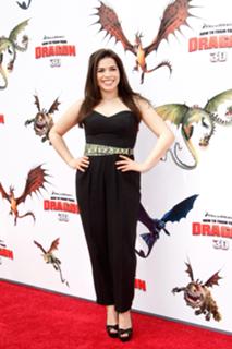 America Ferrera feet photo thumbnail