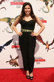 America Ferrera feet photo thumbnail