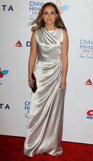 Natalie Portman feet photo thumbnail