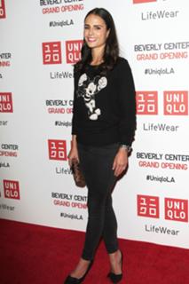 Jordana Brewster feet photo thumbnail