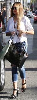 Sofía Vergara feet photo thumbnail