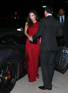 Megan Fox feet photo thumbnail