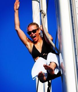 Chelsea Handler feet photo thumbnail