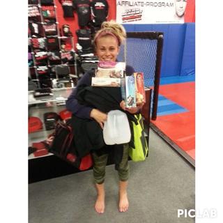 Paige VanZant feet photo thumbnail