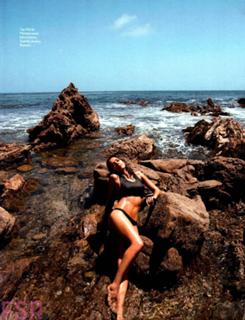Jessica Alba feet photo thumbnail