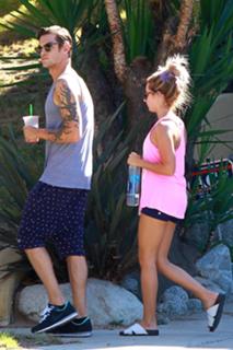 Ashley Tisdale feet photo thumbnail