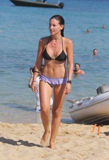 Athina Oikonomakou feet photo thumbnail
