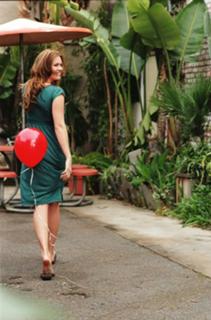 Mandy Moore feet photo thumbnail