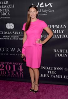Jennifer Garner feet photo thumbnail