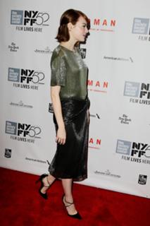 Emma Stone feet photo thumbnail