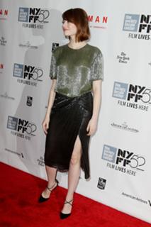 Emma Stone feet photo thumbnail