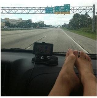 Kelly Key feet photo thumbnail
