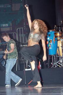 Shakira feet photo thumbnail