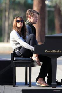 Lea Michele feet photo thumbnail