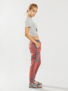 Jasmine Sanders feet photo thumbnail