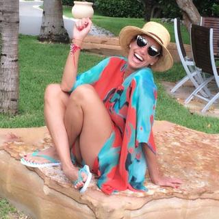 Lili Estefan feet photo thumbnail