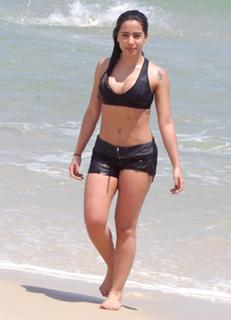 Anitta feet photo thumbnail