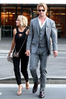 Elsa Pataky feet photo thumbnail