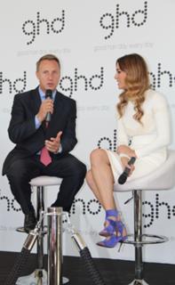 Blanca Suárez feet photo thumbnail