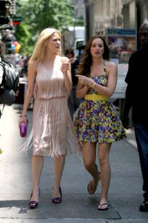 Leighton Meester feet photo thumbnail