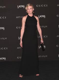 Kirsten Dunst feet photo thumbnail