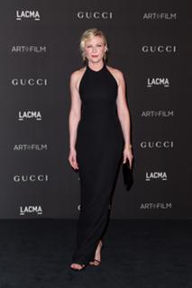 Kirsten Dunst feet photo thumbnail
