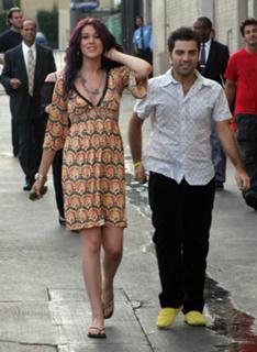 Joss Stone feet photo thumbnail
