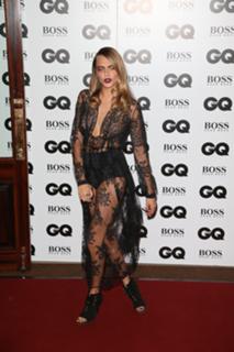 Cara Delevingne feet photo thumbnail