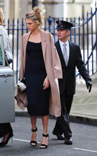 Cara Delevingne feet photo thumbnail