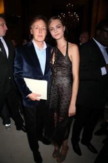 Cara Delevingne feet photo thumbnail