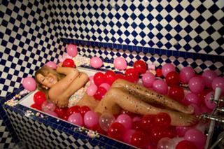 Mariah Carey feet photo thumbnail