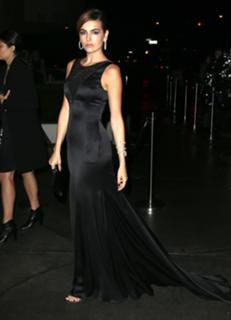 Camilla Belle feet photo thumbnail
