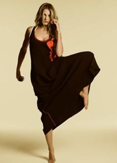 Cameron Diaz feet photo thumbnail