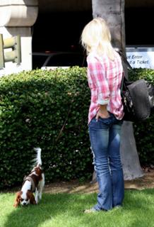 Julianne Hough feet photo thumbnail