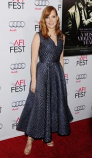 Jessica Chastain feet photo thumbnail