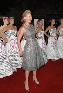 Katherine Heigl feet photo thumbnail