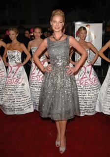 Katherine Heigl feet photo thumbnail