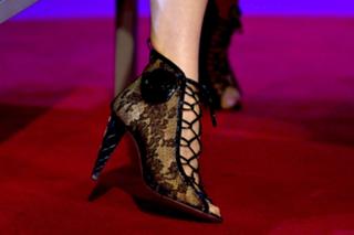 Sarah Jessica Parker feet photo thumbnail