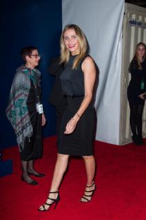 Cameron Diaz feet photo thumbnail
