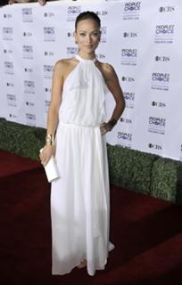 Olivia Wilde feet photo thumbnail