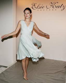 Olivia Wilde feet photo thumbnail