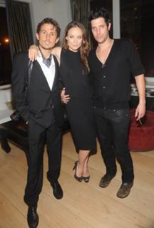Olivia Wilde feet photo thumbnail