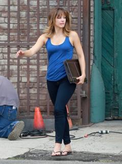 Katharine McPhee feet photo thumbnail