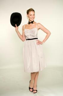 Katherine Heigl feet photo thumbnail