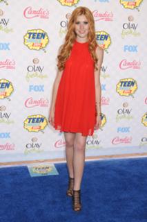 Katherine McNamara feet photo thumbnail