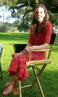 Michelle Monaghan feet photo thumbnail